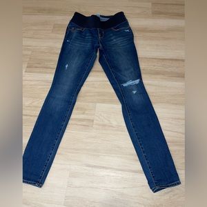 Old Navy low panel maternity jeans